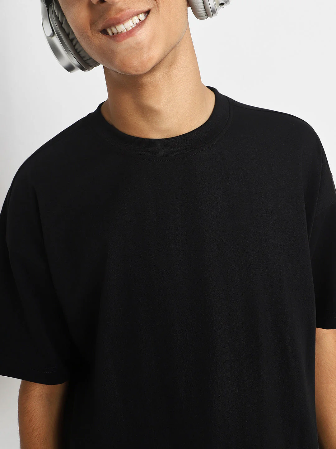 Black Oversized Plain Boys T-shirt - Image 5