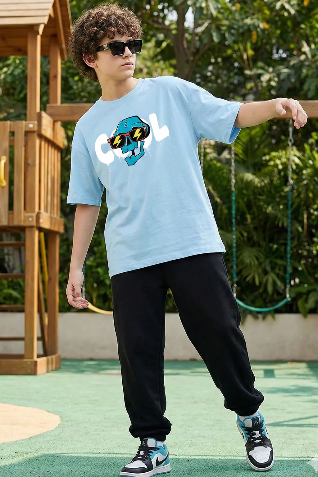 Cool Dutch Canal Oversized Graphic Printed Boys T-shirt - Image 4