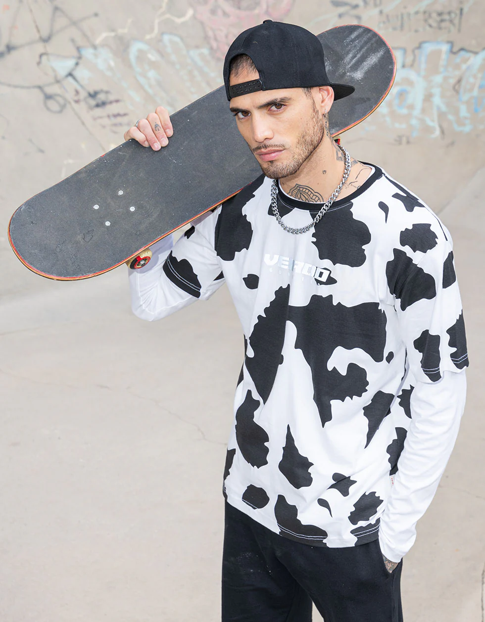 Cow Black Oversized All Over Animal Printed Half Sleeve T-shirt - Image 3