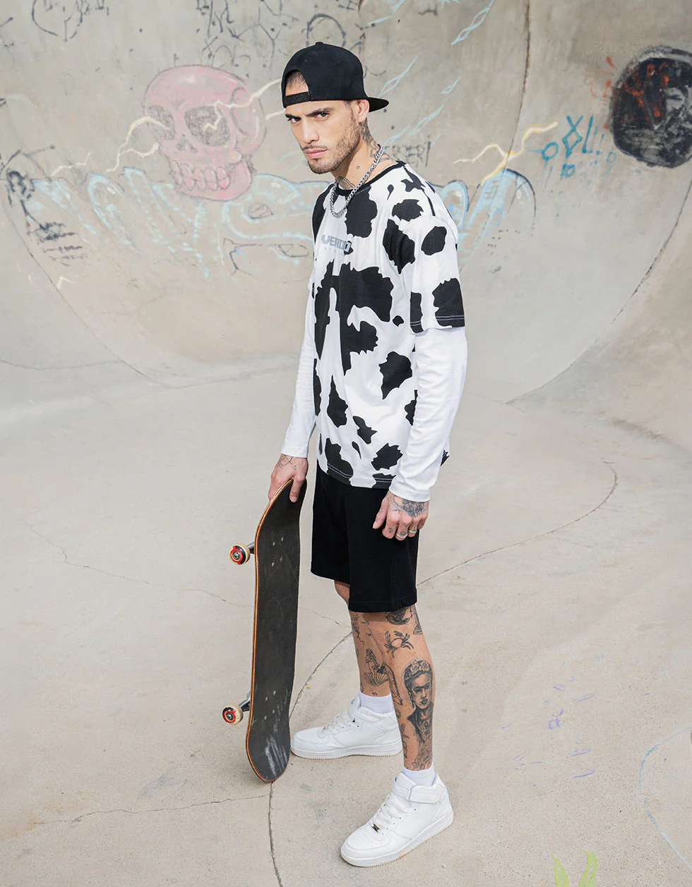 Cow Black Oversized All Over Animal Printed Half Sleeve T-shirt - Image 4