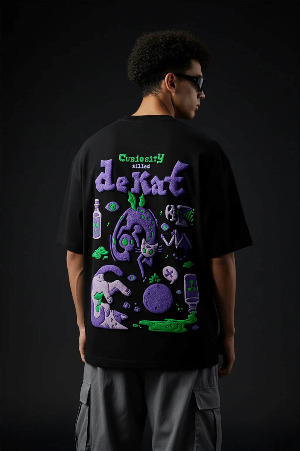 Curiosity Black Oversized Puff Printed Exclusive T-shirt - Image 3