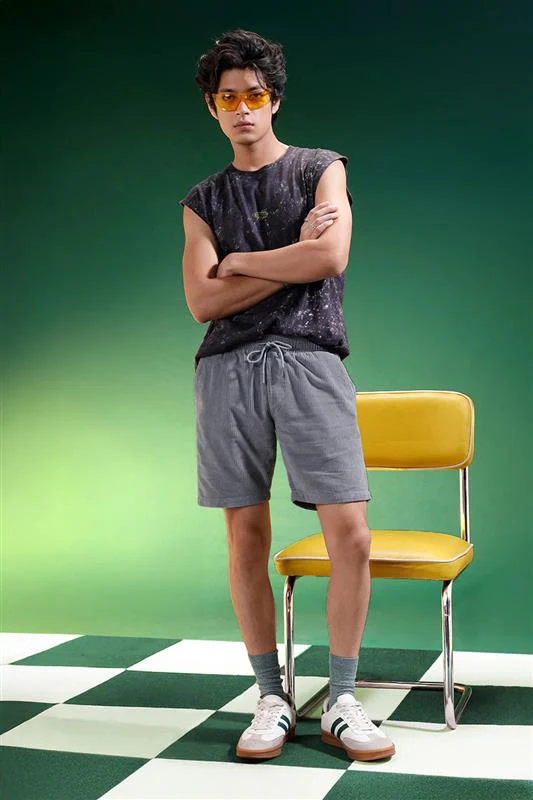Dark Grey Lining Pattern Plain Corduroy Shorts - Image 5