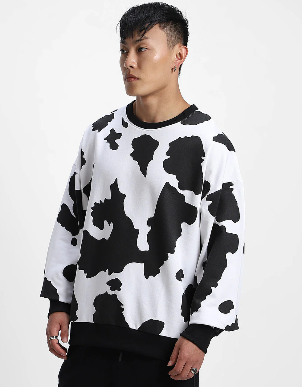 White & Black Oversize All Over Animal Print Sweatshirt - Image 4
