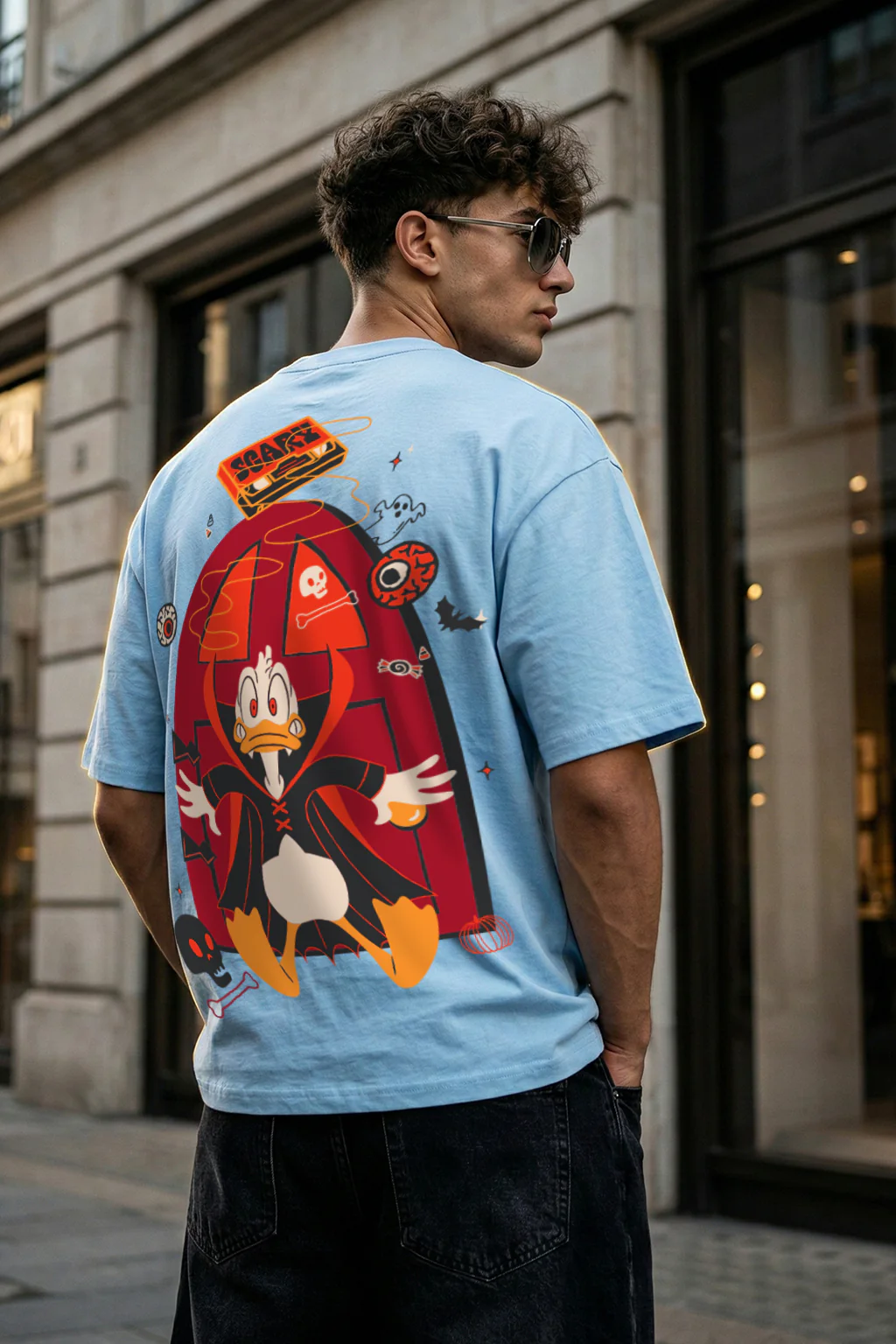 Donald Duck Dutch Canal Oversized Graphic Printed T-shirt - Image 2