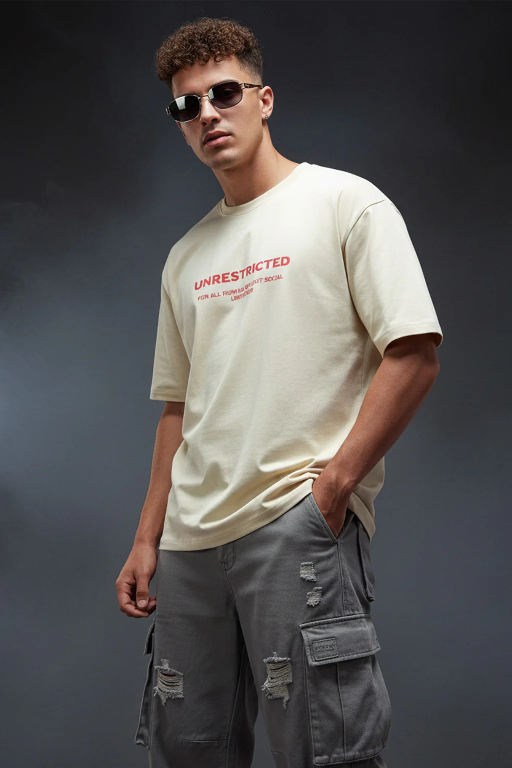 Dreams Swanwhite Oversized Graphic Printed T-shirt - Image 3