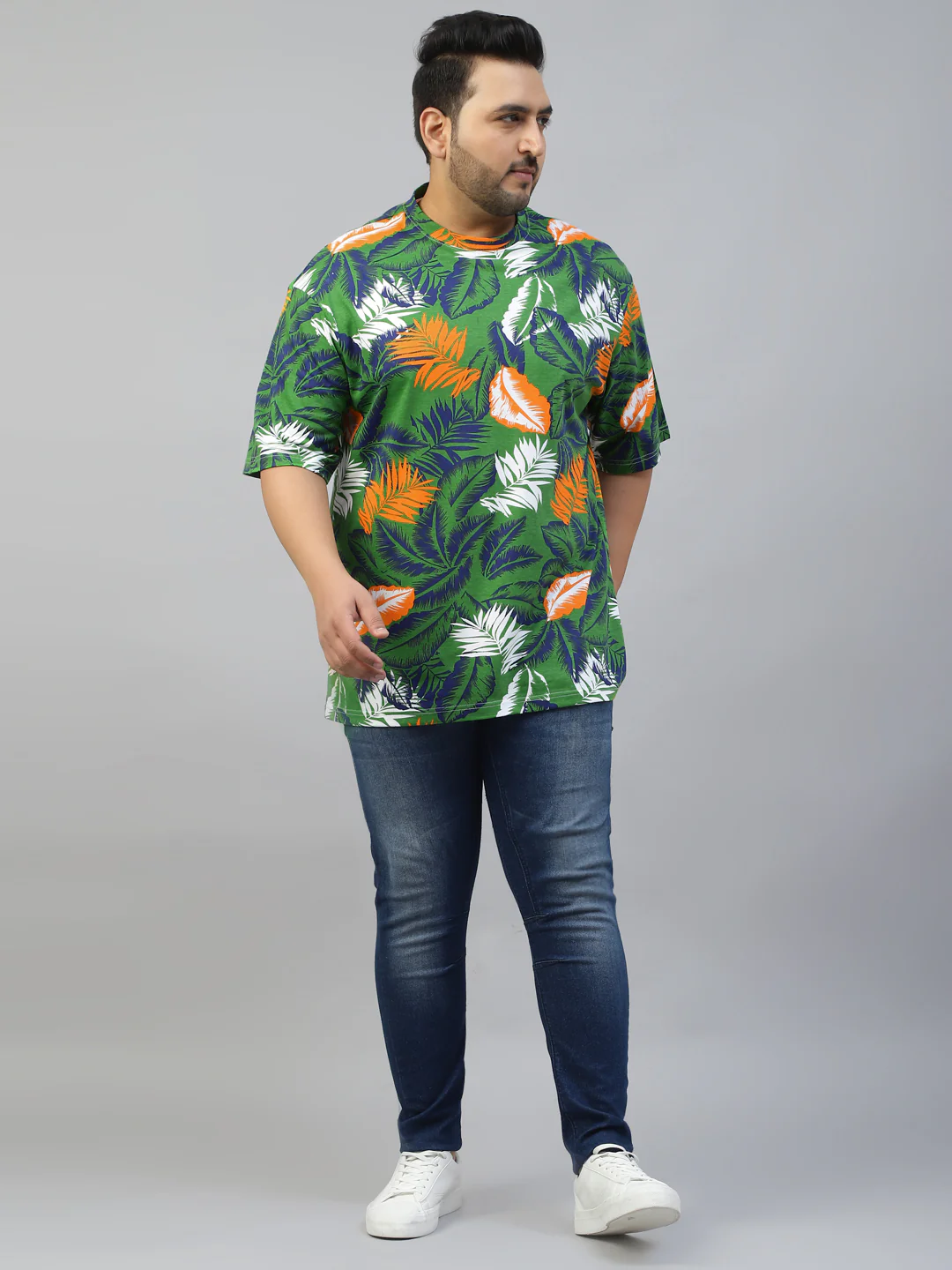 Green Palm leaf Floral All Over Printed Plus Size T-shirt - Image 4