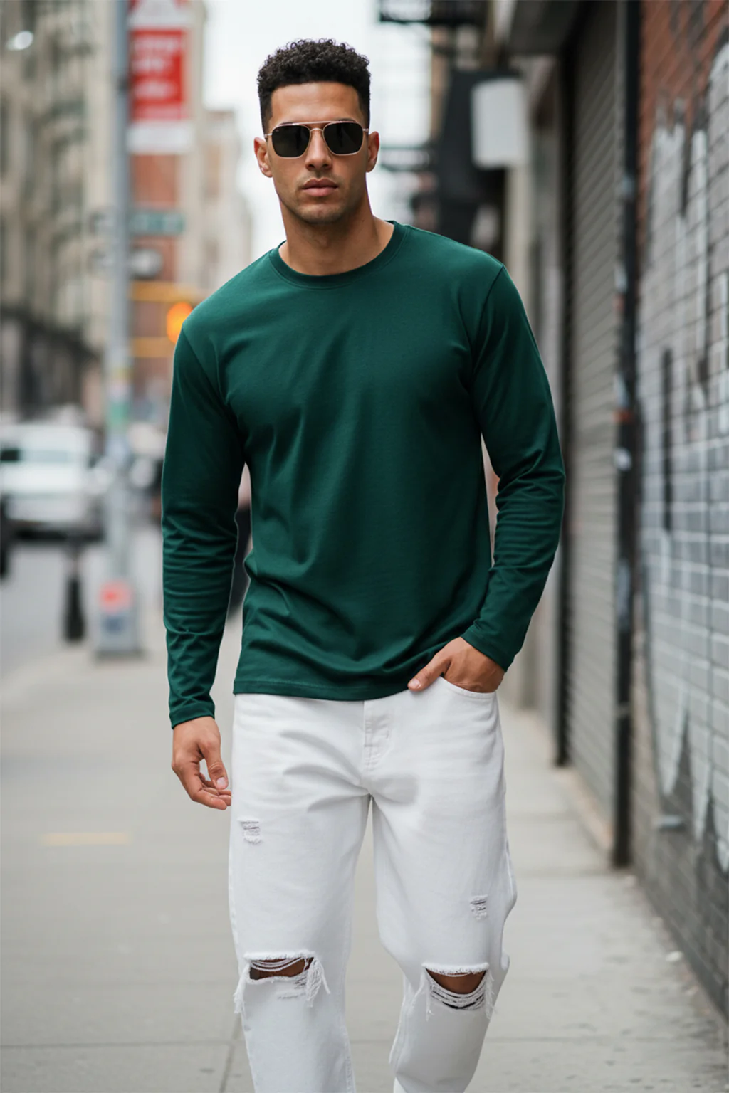 Green Plain Full Sleeves Regular Fit T-shirt - Image 4