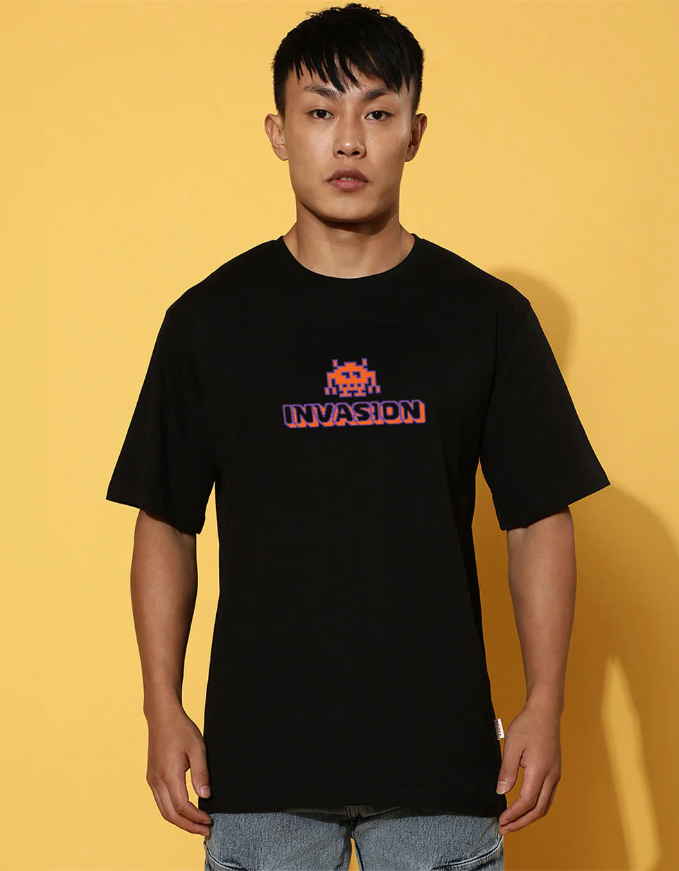 Invasion Black Oversized Graphic Printed T-shirt - Image 2