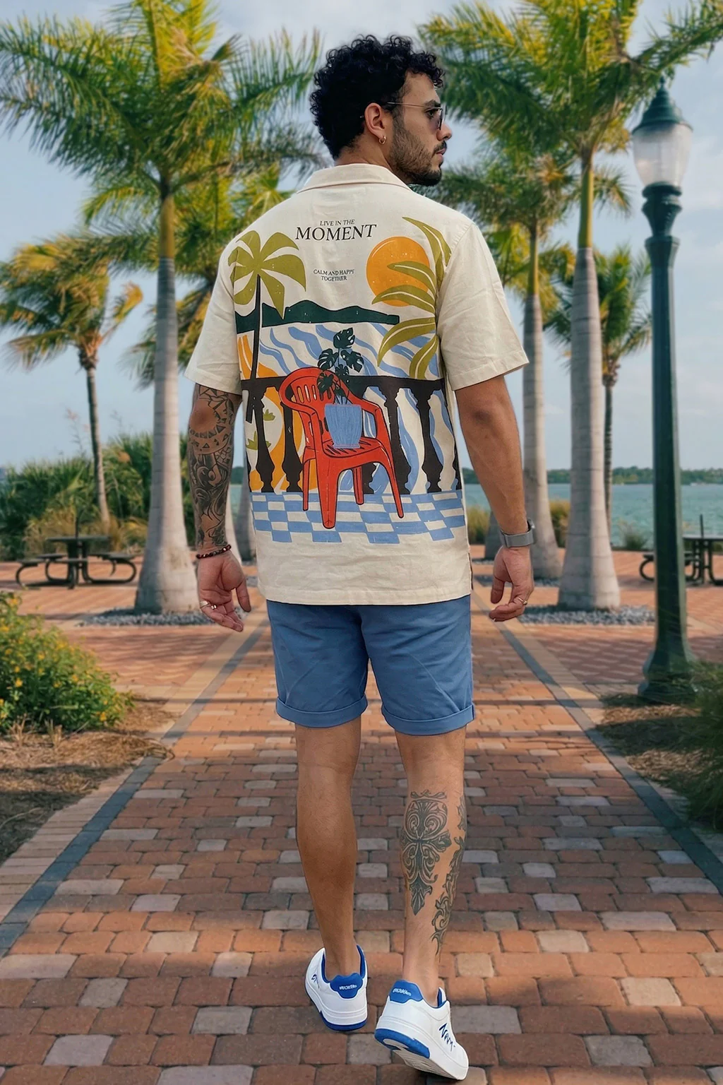 Live In Moment Swanwhite Oversized Printed Exclusive Shirt - Image 5