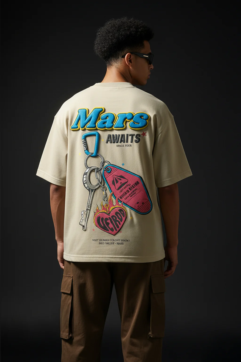 Mars Swanwhite Oversized Puff Printed Exclusive T-shirt - Image 3