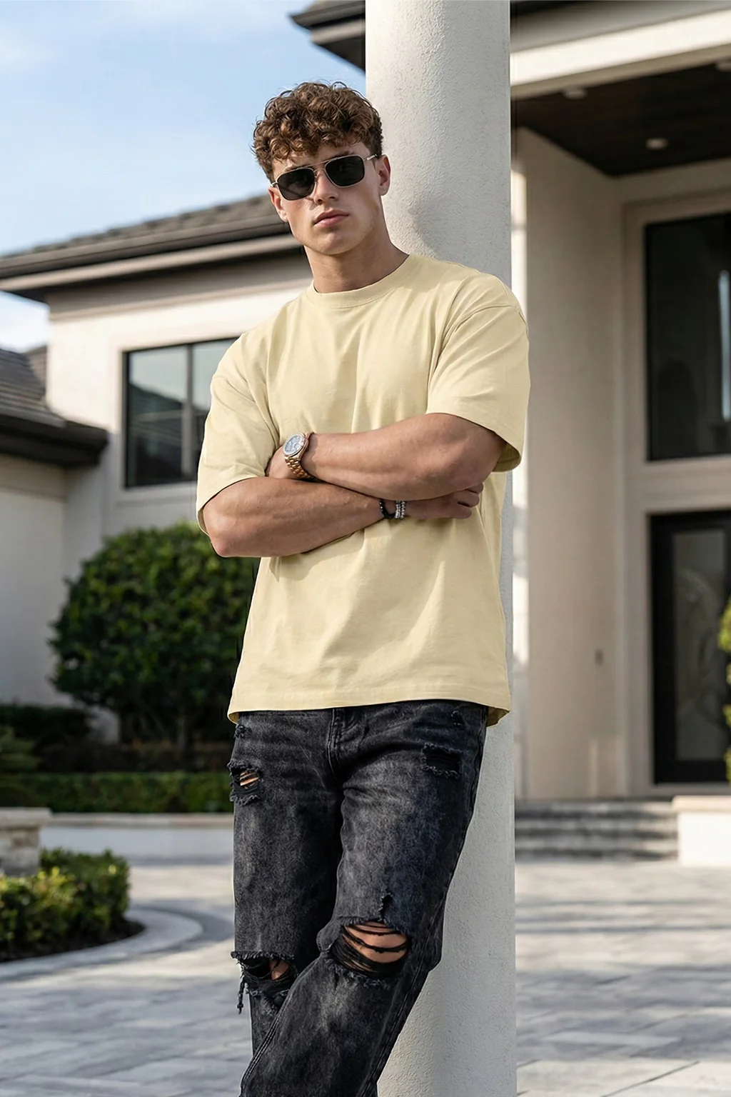 Swan White Plain Oversized T-shirt - Image 3