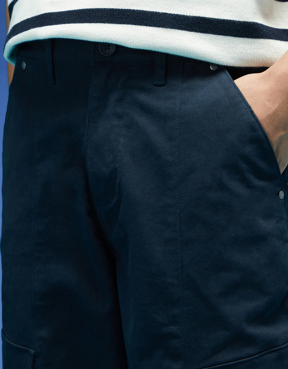 Navy Woven Relaxed Fit High-Rise Exclusive Cargo Pant - Image 3