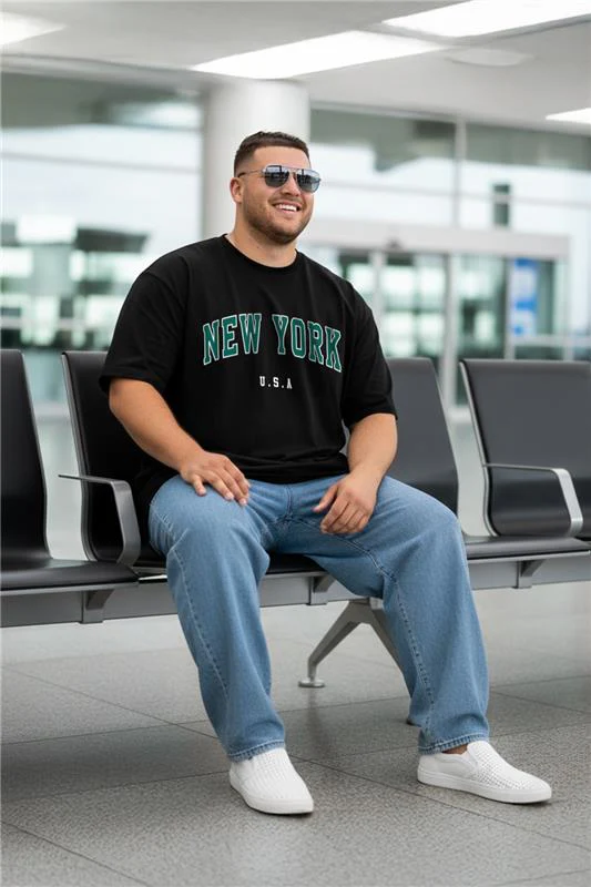New York Black Graphic Printed Plus Size T-shirt - Image 4