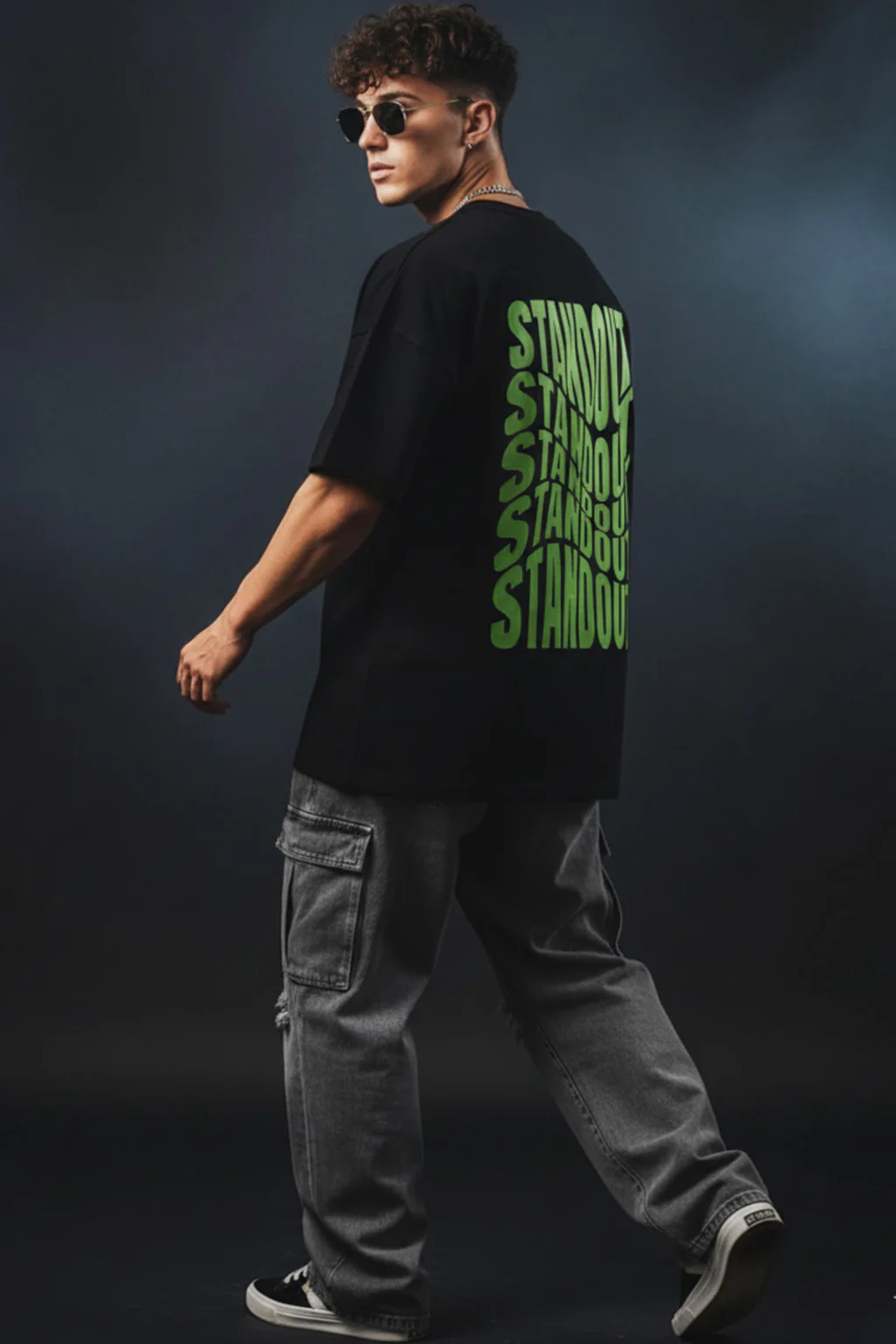 Stand Out Black Oversized Back Graphic Printed T-shirt - Image 3