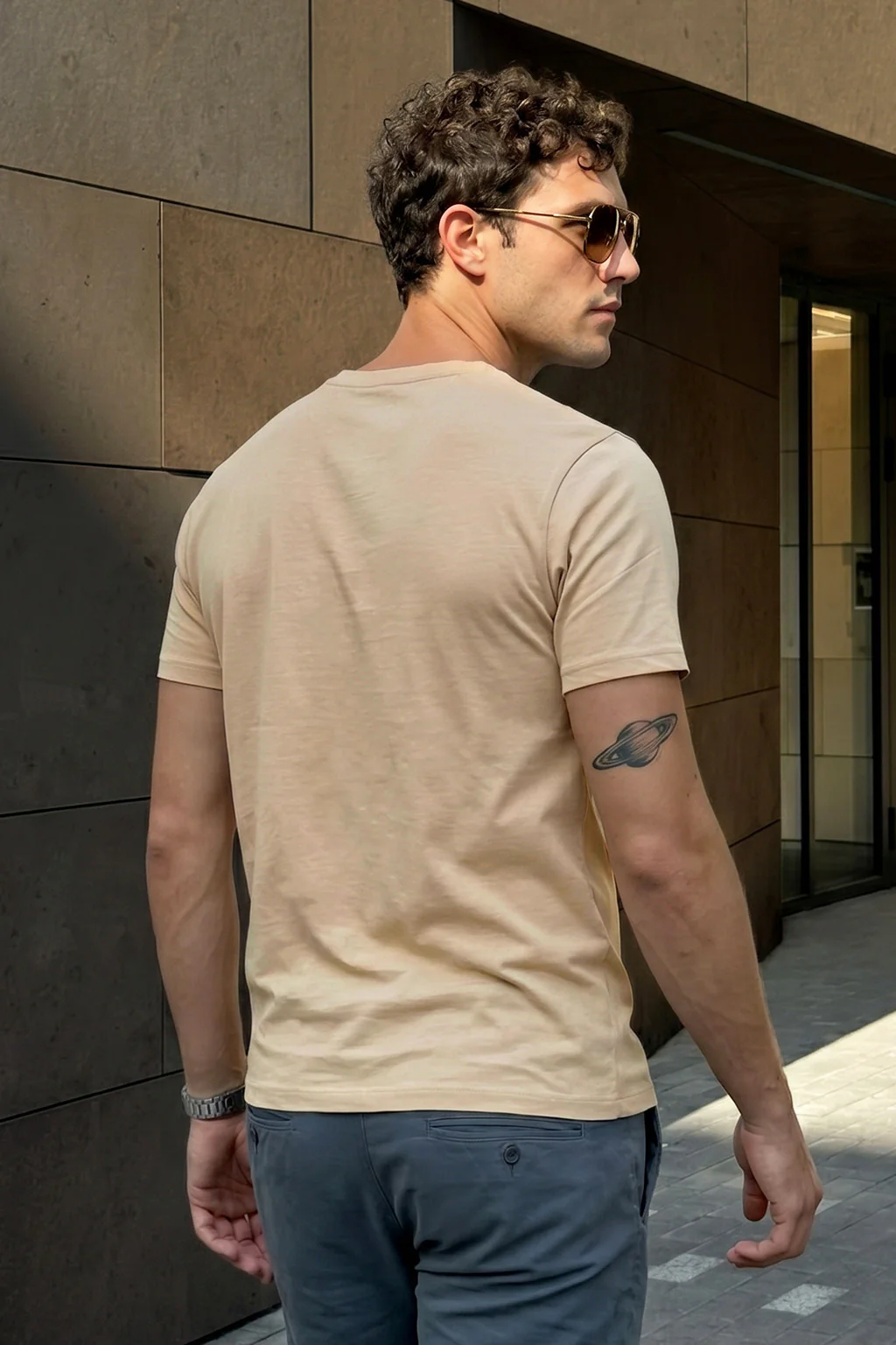 Swanwhite Plain V-Neck Regular Fit T-shirt - Image 4