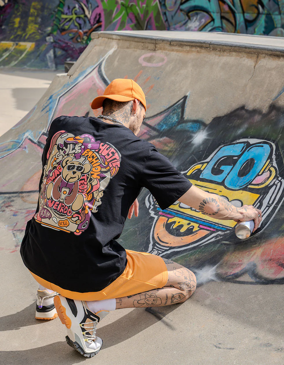 Teddy Black Oversized Back Graphic Printed T-shirt - Image 3