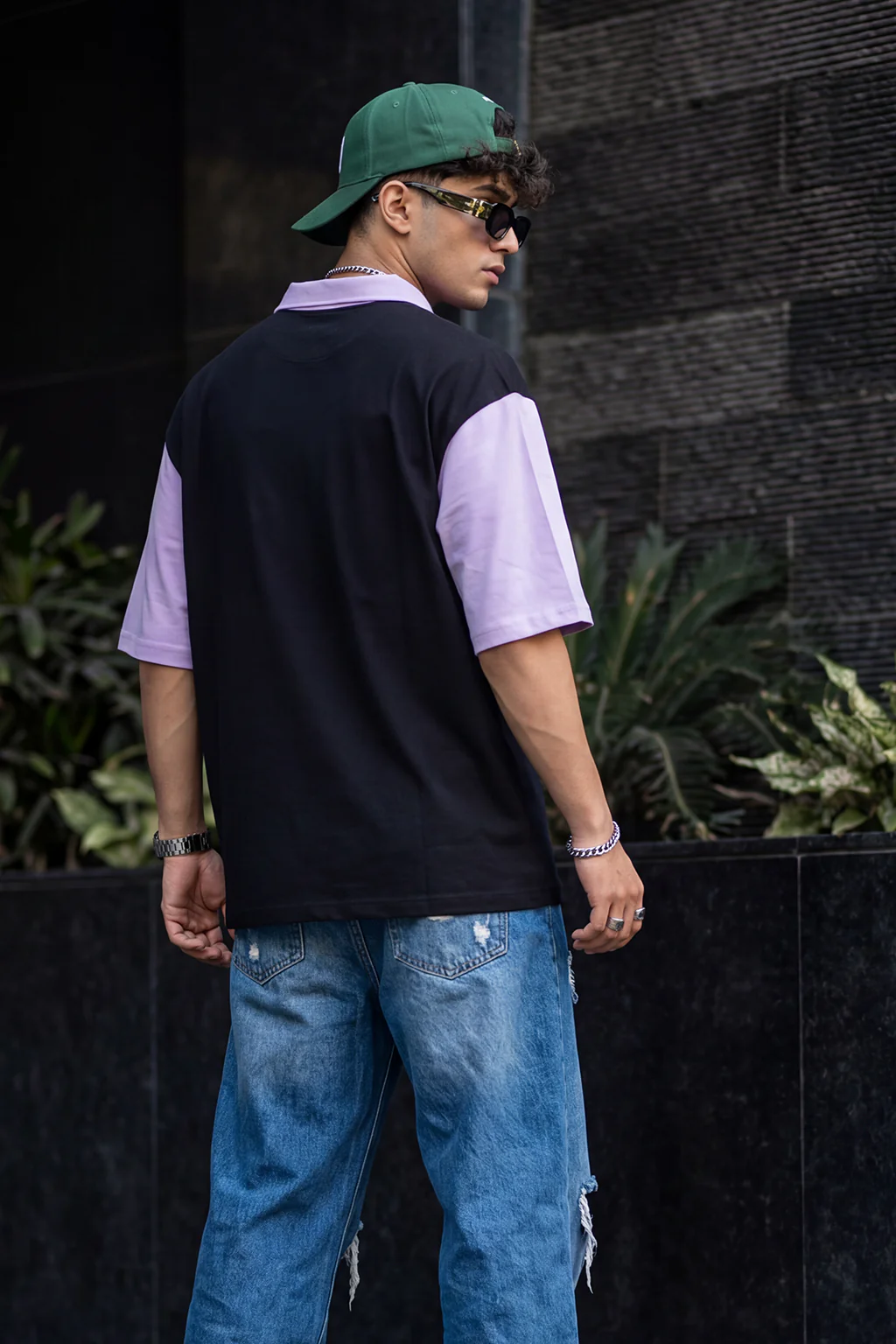 Veirdo Black Oversized Polo T-shirt - Image 3